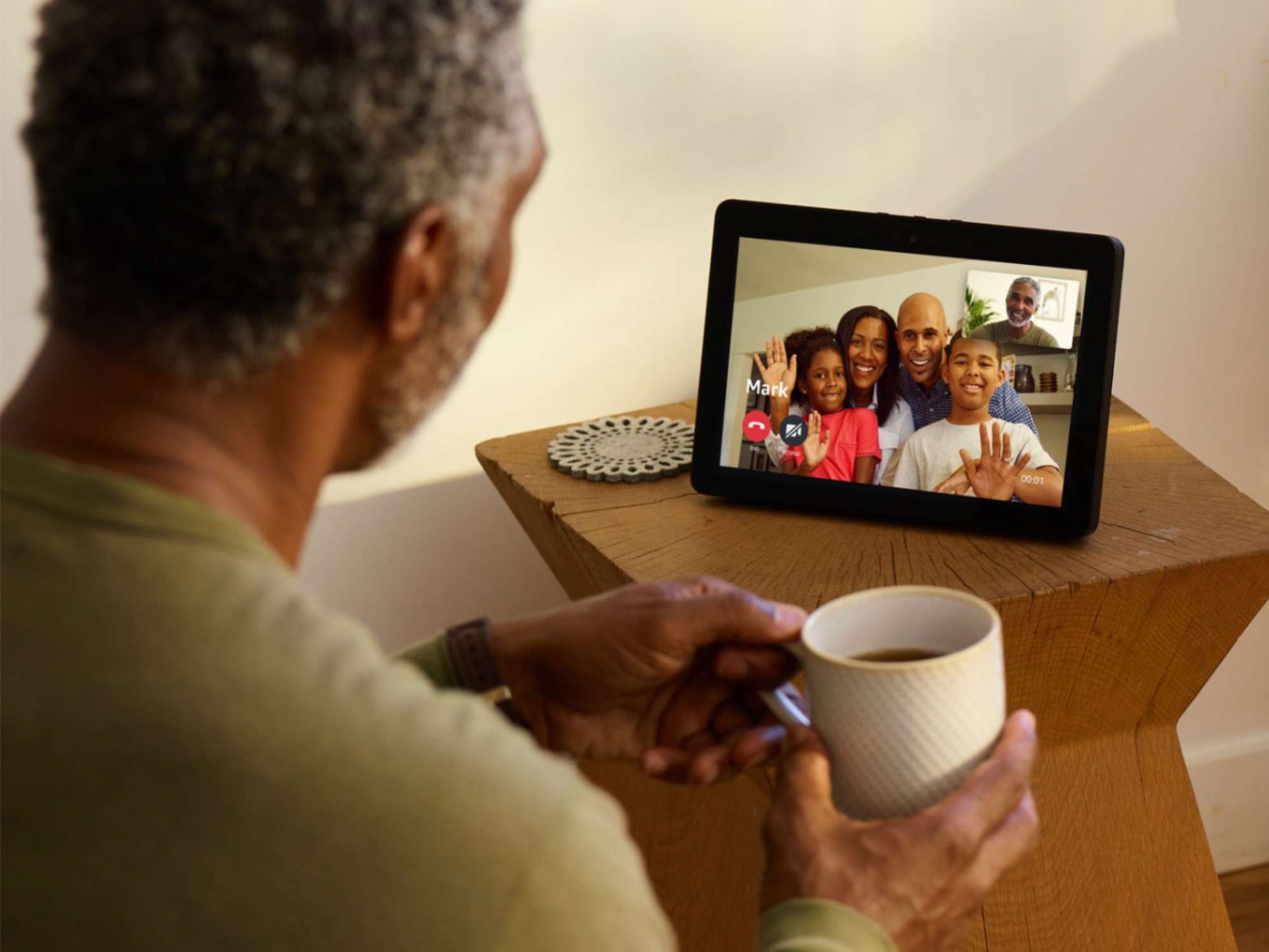 Simple Mobile and Internet Plans for Modern Family Use